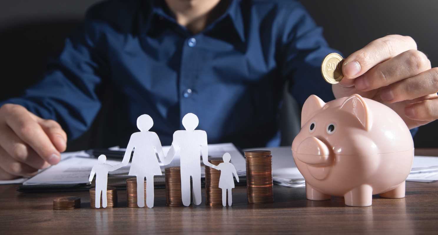 7 Smart Family Budgeting Hacks for Every Stage of Life