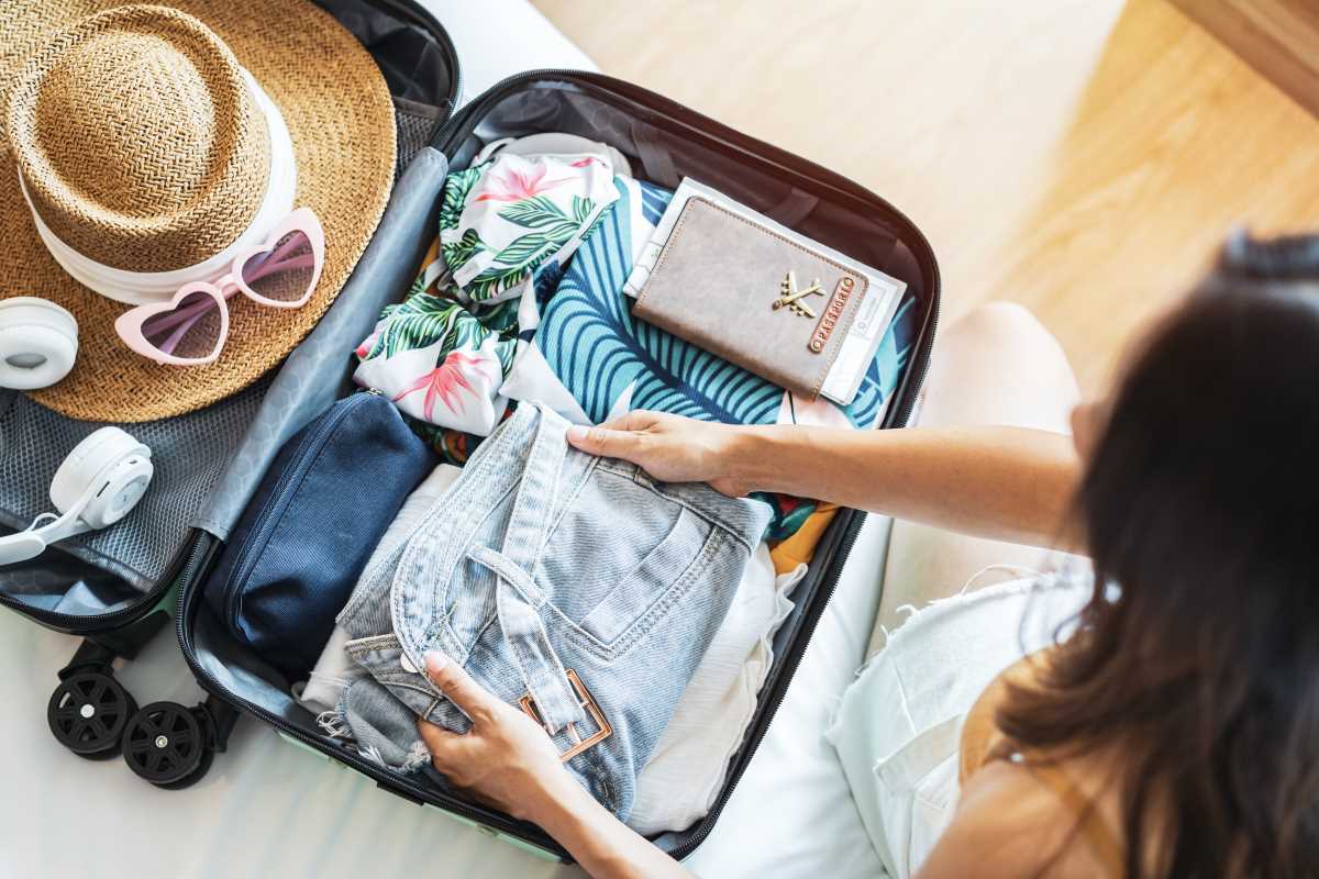 Master the Art of Light Packing with a Capsule Wardrobe